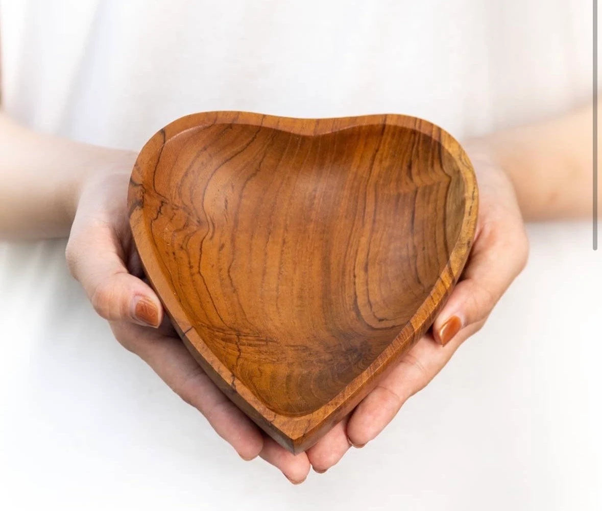 Heart Wooden Bowl | Potion Bowls | Potion Accessories